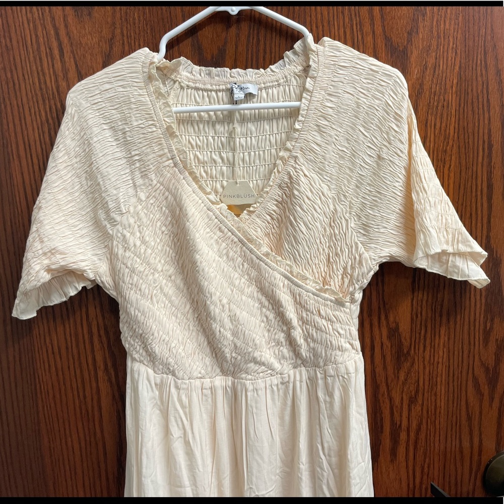 Cream size Large midi dress by polagram